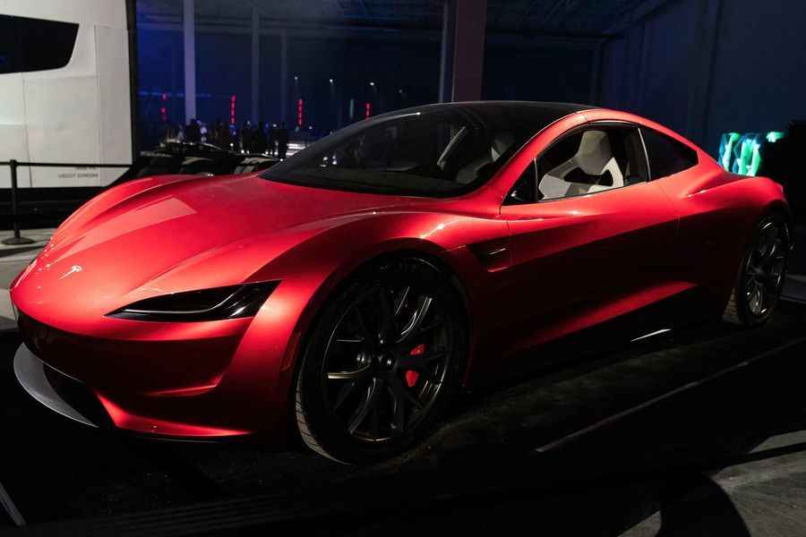 Tesla計劃年內推出全新電動跑車Roadster