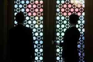 王友群:中共官場成賣場 政治騙子發橫財