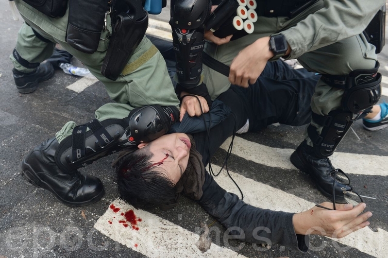 香港中文大學宛如戰場 港警為何瘋狂闖校