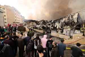 伊朗事故頻現 德黑蘭附近戰略重鎮突發大火