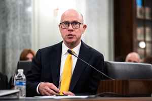 因飛行員訓練標準 美國航空管理局局長遭質疑