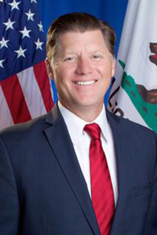 代表聖地牙哥選區的加州參議院第40選區參議員布萊恩．瓊斯（Brian Jones）。（加州參議院圖片）