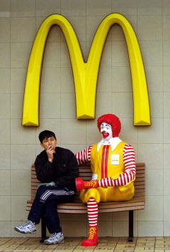 麥當勞（McDonald's）正在談判出售其中國店面。（Kevin Lee/Getty Images）