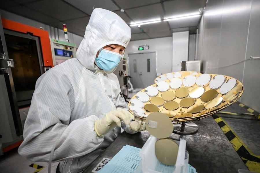 中共清零耗盡國庫 中國晶片行業成犧牲品