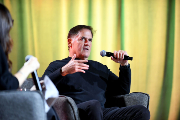 20年前電郵投資者Mark Cuban 促成雲端企業「BOX」