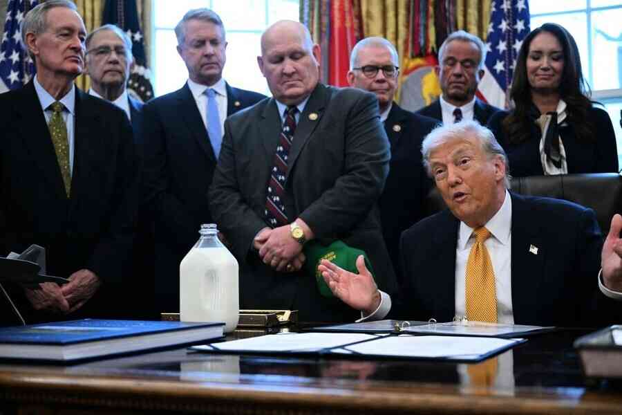 特朗普對輝達H200晶片等徵收25%關稅