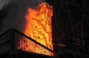 重慶鋼鐵去年預虧超30億 上市鋼企普遍虧損