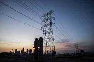 美能源部長:政府扭轉減能政策 重建電網安全