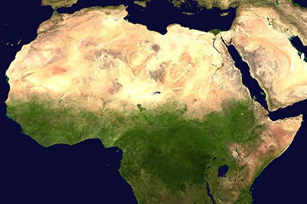 非洲大陸衛星影像圖。（Dbenbenn/Wikimedia commons）