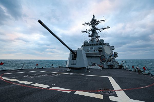 周三(2024年1月24日),美國海軍約翰‧芬恩號驅逐艦(DDG-113)穿越台灣海峽,這是2024年美國軍艦首次穿越台海。(U.S. Navy photo by Mass Communication Specialist 2nd Class Justin Stack)
