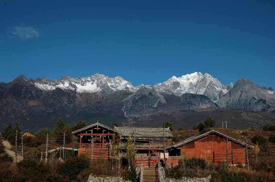 大量遊客受困雲南玉龍雪山景區山頂數小時