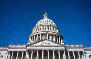 美參院通過決議案 阻特朗普對加拿大徵收關稅