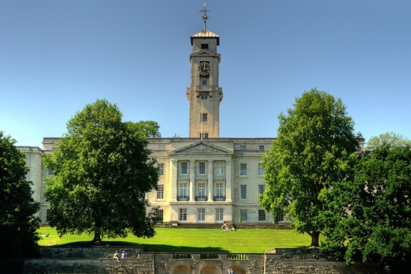 英諾定咸大學暫停音樂和語言類課程