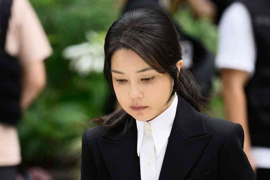 南韓控方提請法院批准前第一夫人逮捕令