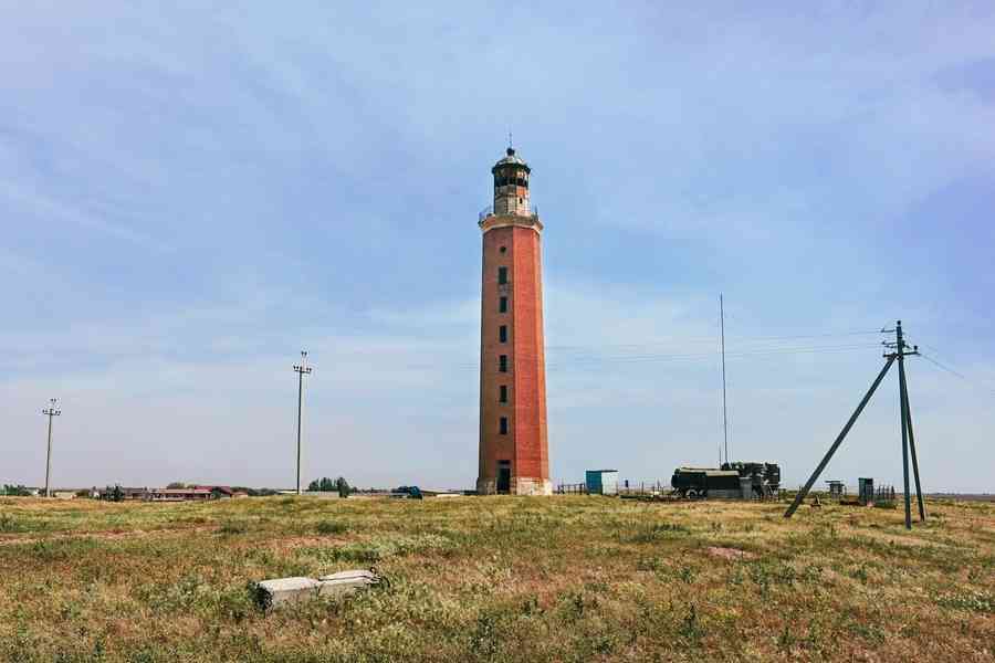 離海岸線30公里 為何俄羅斯沙漠中有燈塔？