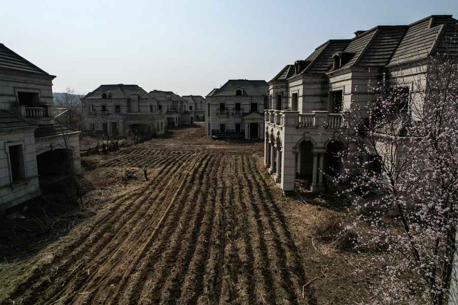 野村估爛尾樓或二千萬套 專家：中共救市無效