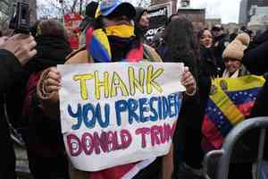 馬杜羅在紐約受審期間 抗議者雙方對峙