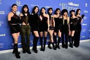 TWICE出道十年將首訪台灣 11月於高雄開唱