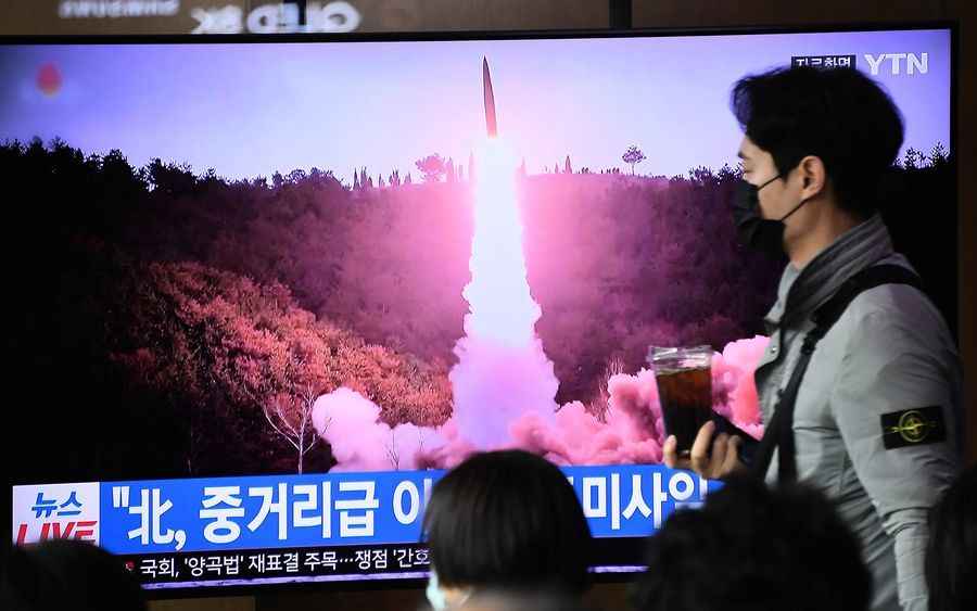 北韓疑射新型遠程導彈 美韓日譴責 中共煽風