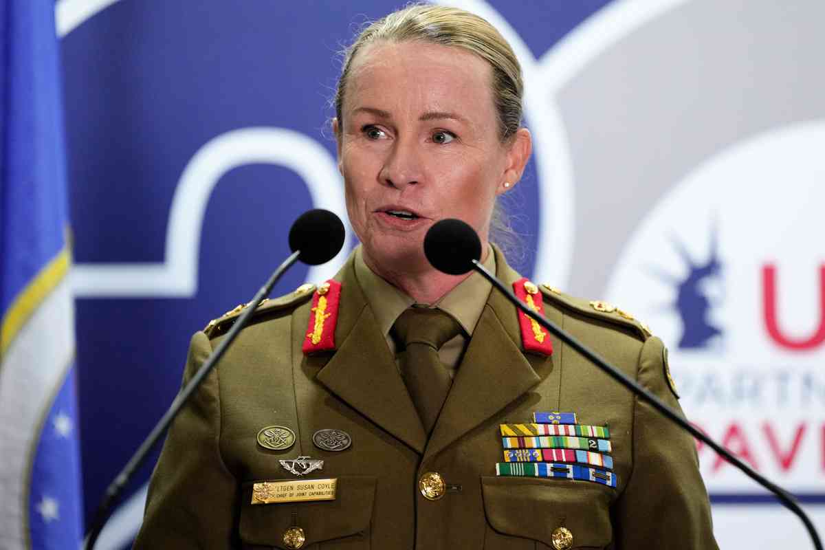 負責澳洲國防軍網絡與空間行動的科伊爾中將(Lieutenant General Susan Coyle)2025年3月25日出席在澳洲阿瓦隆機場(Avalon Airport)舉行的阿瓦隆澳洲國際航空展。(Asanka Ratnayake/Getty Images)