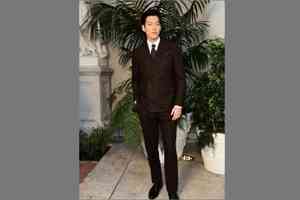 金宇彬連續4年化身聖誕老人 為兒童病人送溫暖