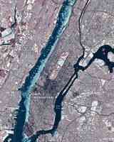 NASA衛星圖片：紐約市嚴寒 哈德遜河結冰