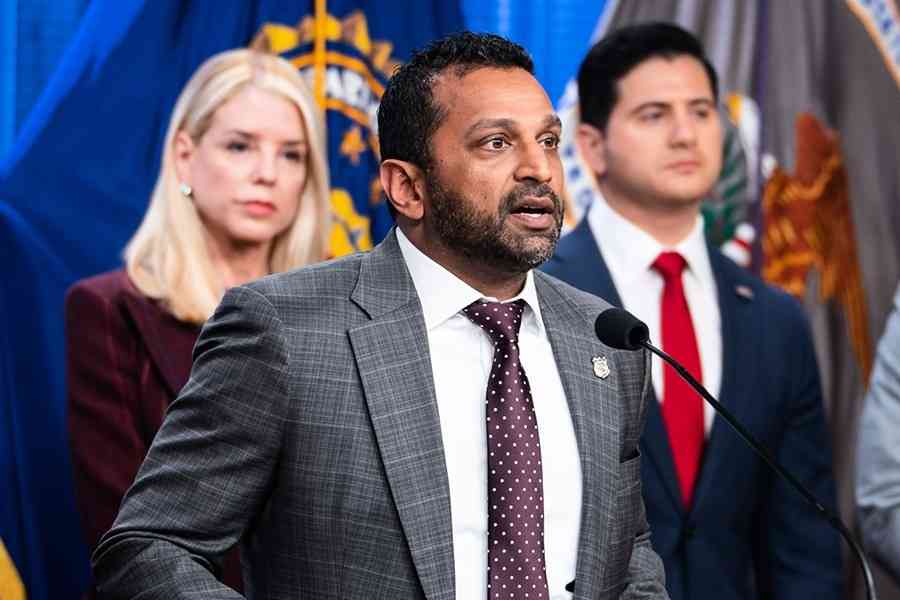 FBI局長控《大西洋月刊》誹謗 索賠2.5億美元