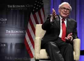 巴菲特公司現金儲備飆升至3817億美元