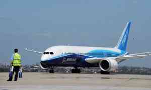漢莎航空波音787客機起落架坍塌 多人受傷