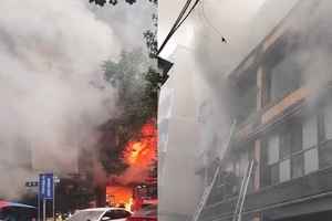 湖南衡陽一飯店起火致14傷 市民爬梯子逃生