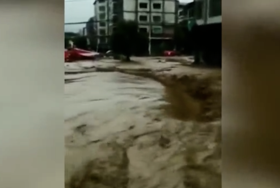 四川達州暴雨 水庫急洩 三板鎮災情慘重