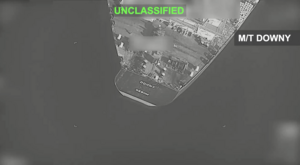 伊朗襲兩艘美艦 美反擊摧毀三伊朗油輪