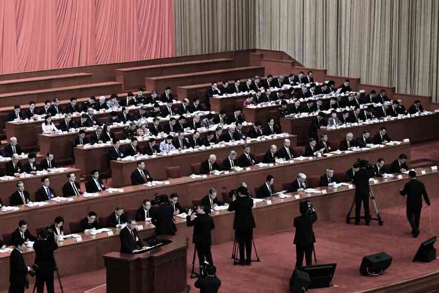 鍾原：盤點2025年中共政治局難掩的權鬥（上）