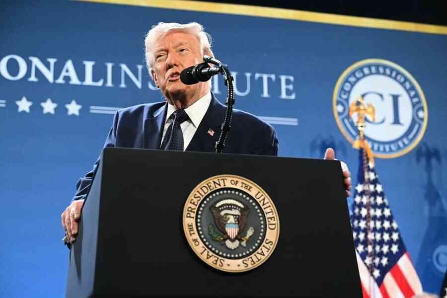 特朗普稱伊朗戰爭為短期行動 希望參與選出新領袖