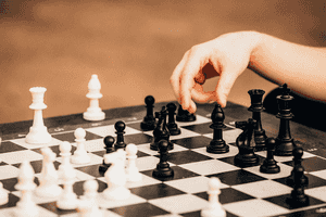 最強健腦運動:專家揭秘下棋如何助大腦抗衰老