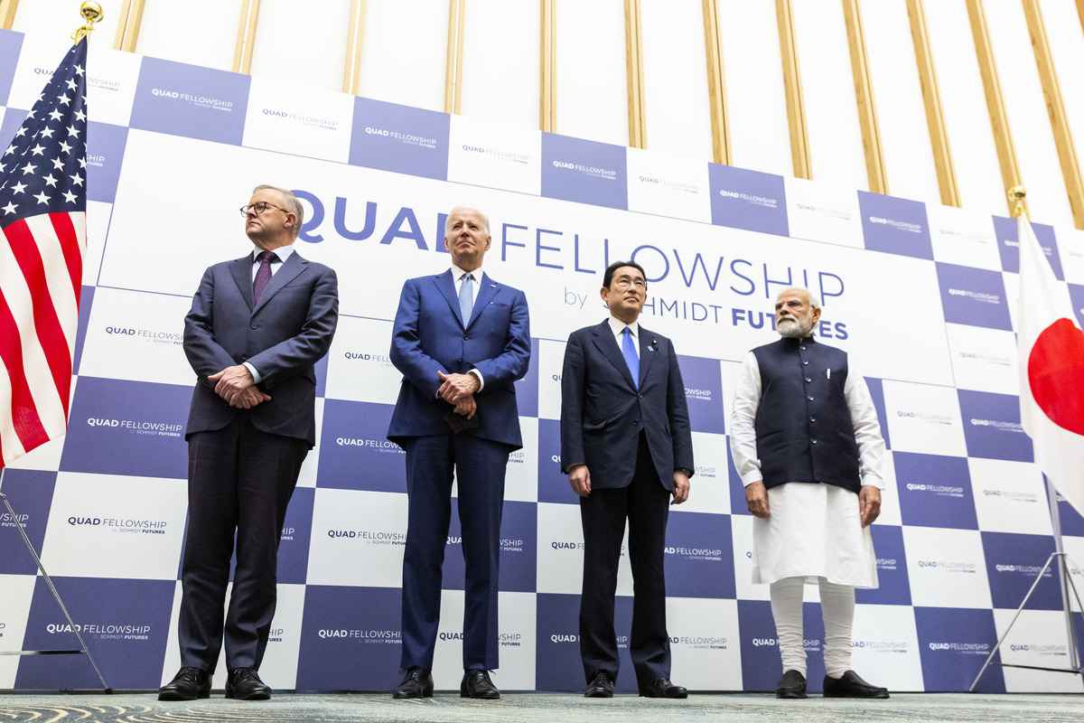 2022年5月24日，四方峰會在日本東京召開。左起為澳洲新任總理阿爾巴內塞、美國總統拜登、日本首相岸田文雄和印度總理莫迪。 （Yuichi Yamazaki/Getty Images）