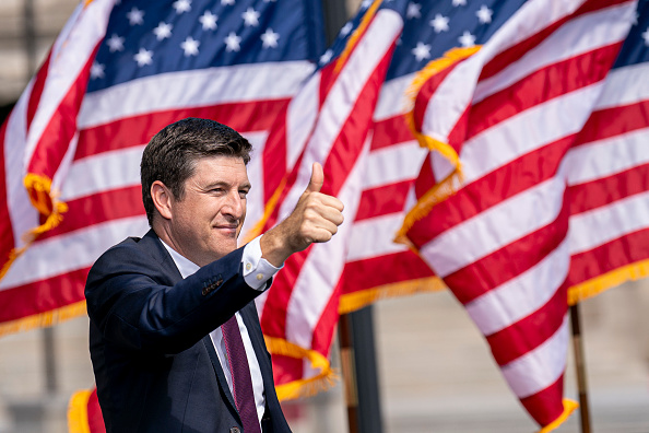 美國共和黨眾議員推法案 擬禁止國會議員買股票