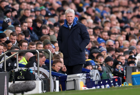 2025年2月1日,英超聯賽第24輪,61歲老帥摩耶斯(David Moyes)帶領愛華頓在主場4:0大勝李斯特城,取得接手球隊後的「三連勝」,助「太妃糖」排名升至第15位,超過「降級區」9分,保級形勢大好。(Carl Recine/Getty Images)