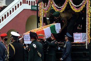 印度國防參謀長墜機亡 軍方舉行喪禮（多圖）