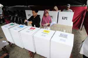 印尼單日大選海量手動計票 累死272人
