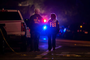 美加州酒吧大型槍擊案12死 警官殉職
