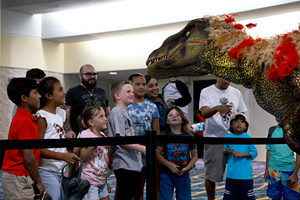 【圖輯】美國佛州舉行「侏羅紀探索」恐龍展