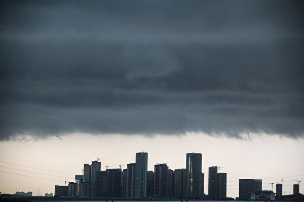 覓真：曝光遼寧法院迫害法輪功的酷吏吳廷飛