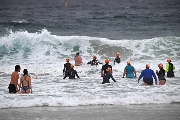 被巨浪捲走 中國女子元旦在悉尼海灘溺亡