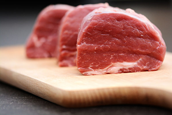 研究指出紅肉會引發癌症等慢性病。我們該如何吃肉？（Shutterstock）