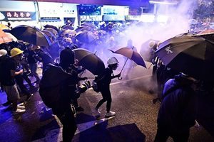 分析：中共屢屢誤判香港抗議 現已臨近懸崖