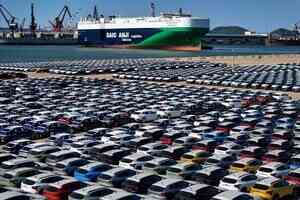 特朗普訪華前 參議員促禁中國車企在美設廠