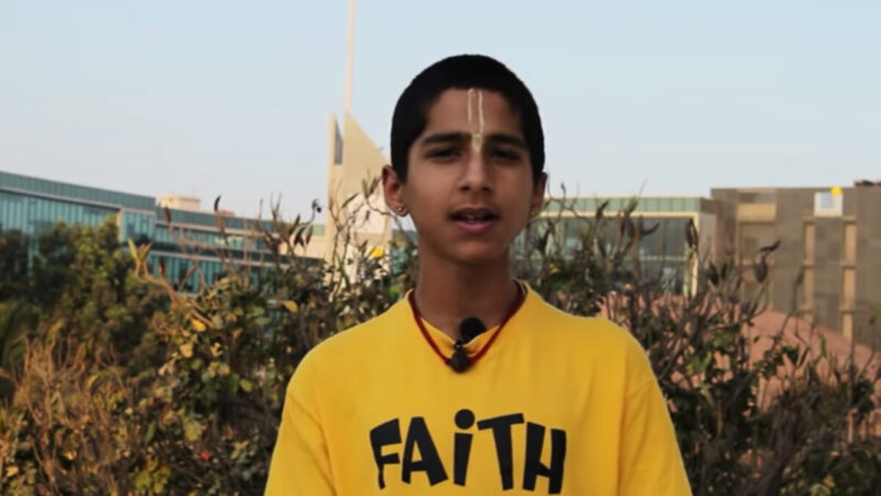 印度知名占星師阿南德（Abhigya Anand）。（影片截圖）