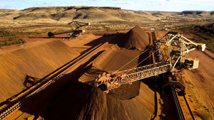 中共依賴澳洲鐵礦石 暫停中澳戰略經濟對話礦石價飆升