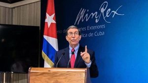 古巴反政府抗議延燒 五毛大V謊稱「反美遊行」